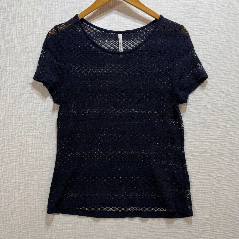Leo & Nicole Lace Top Womens Small Navy Blue Short Sleeve Scoop Neck Sheer Boho